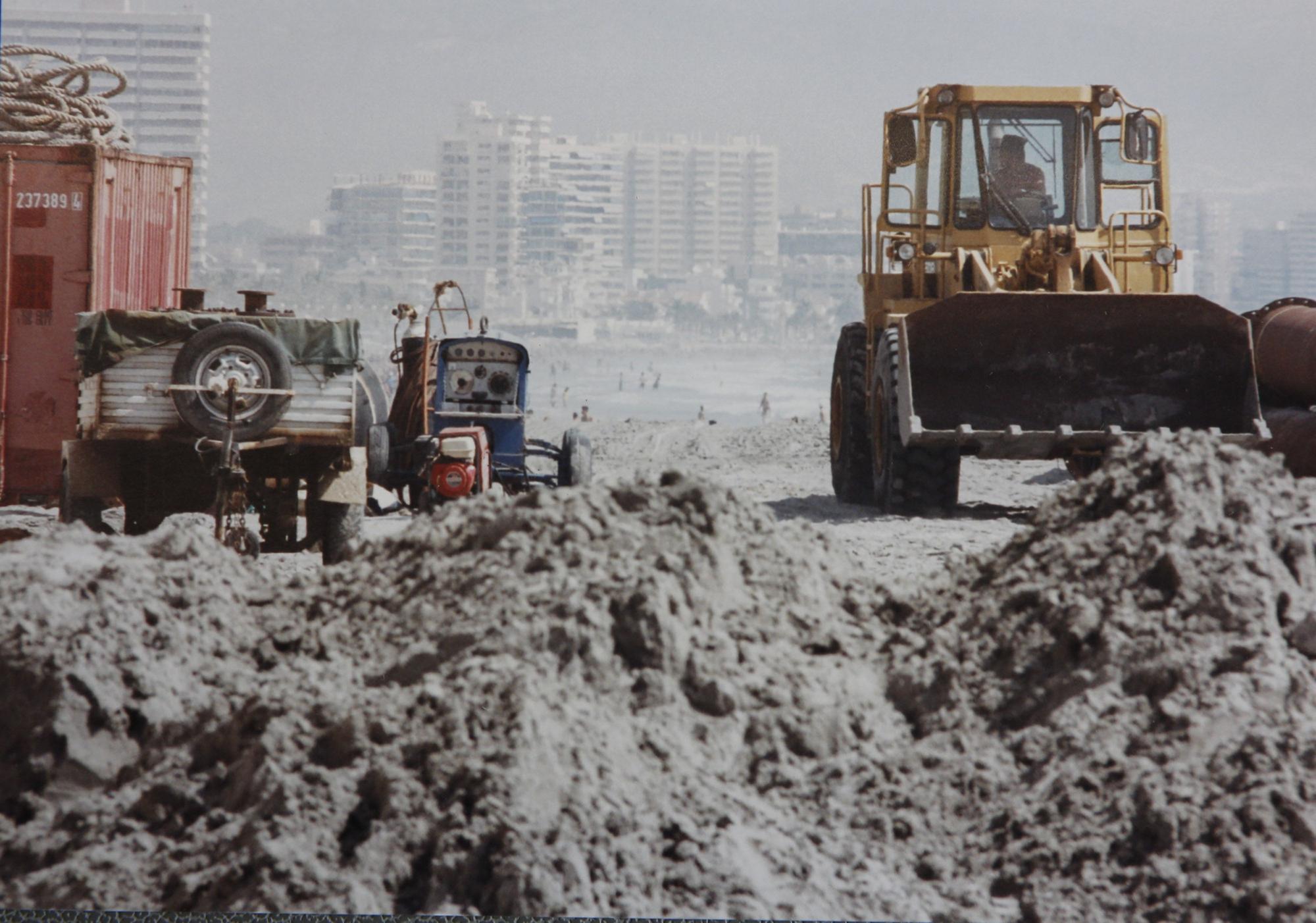 Así era la playa de San Juan antes y después de la regeneración de arena del año 1991