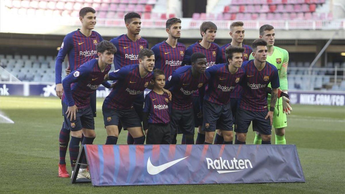 El Barça B sumó ante el Alcoyano (2-0) su séptimo partido sin encajar