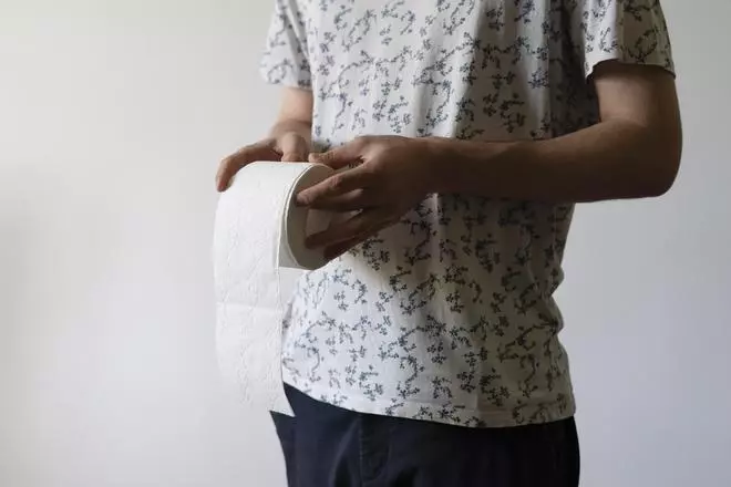 Adiós al papel higiénico: el sustituto que cada vez utiliza más gente