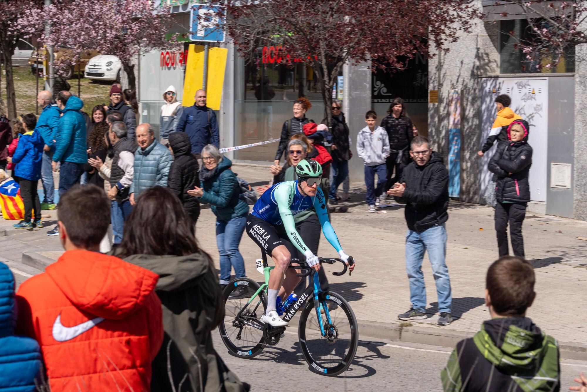 Les millors imatges de la sortida de la Volta a Berga