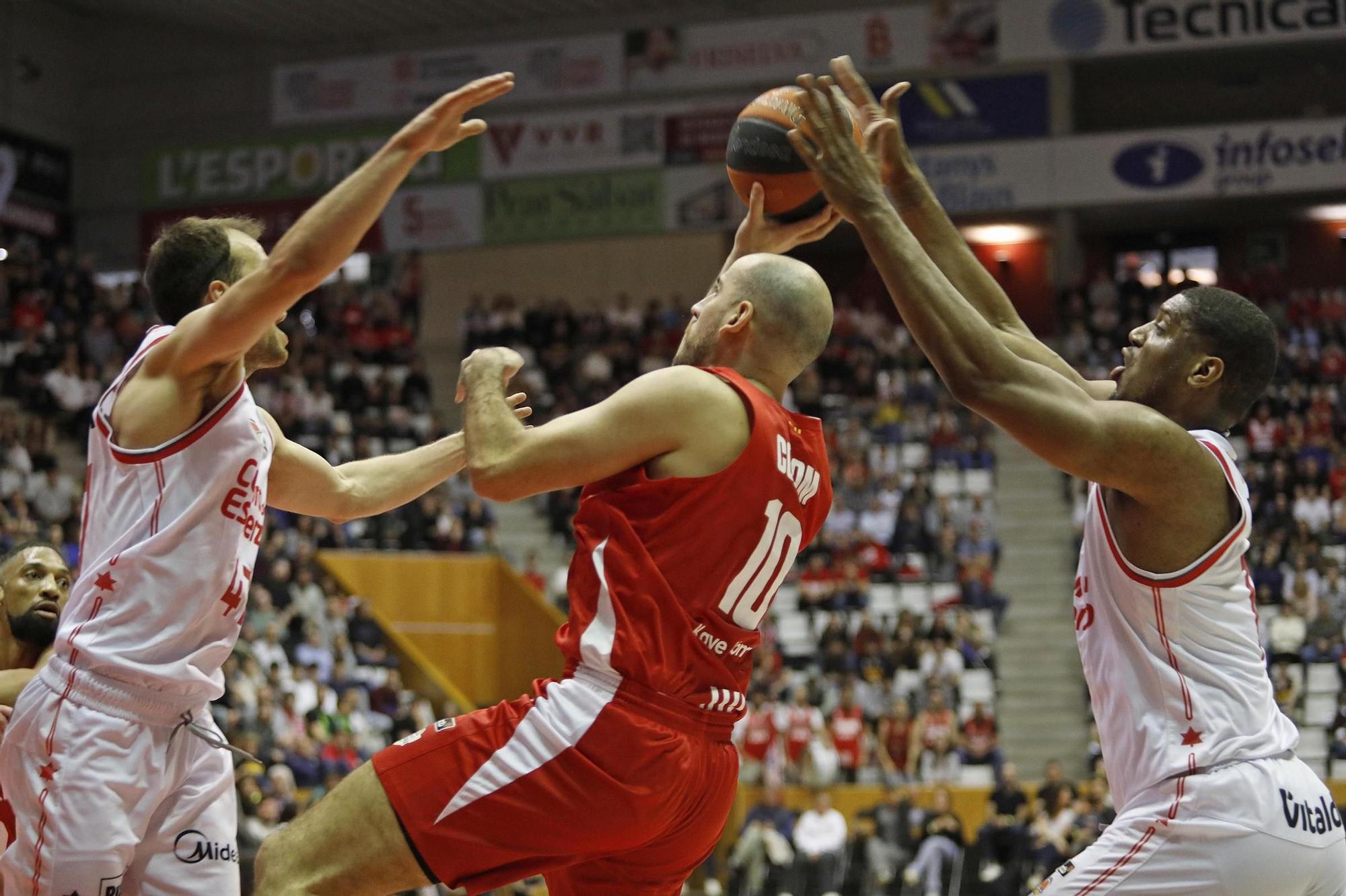 Totes les imatges del Bàsquet Girona - València