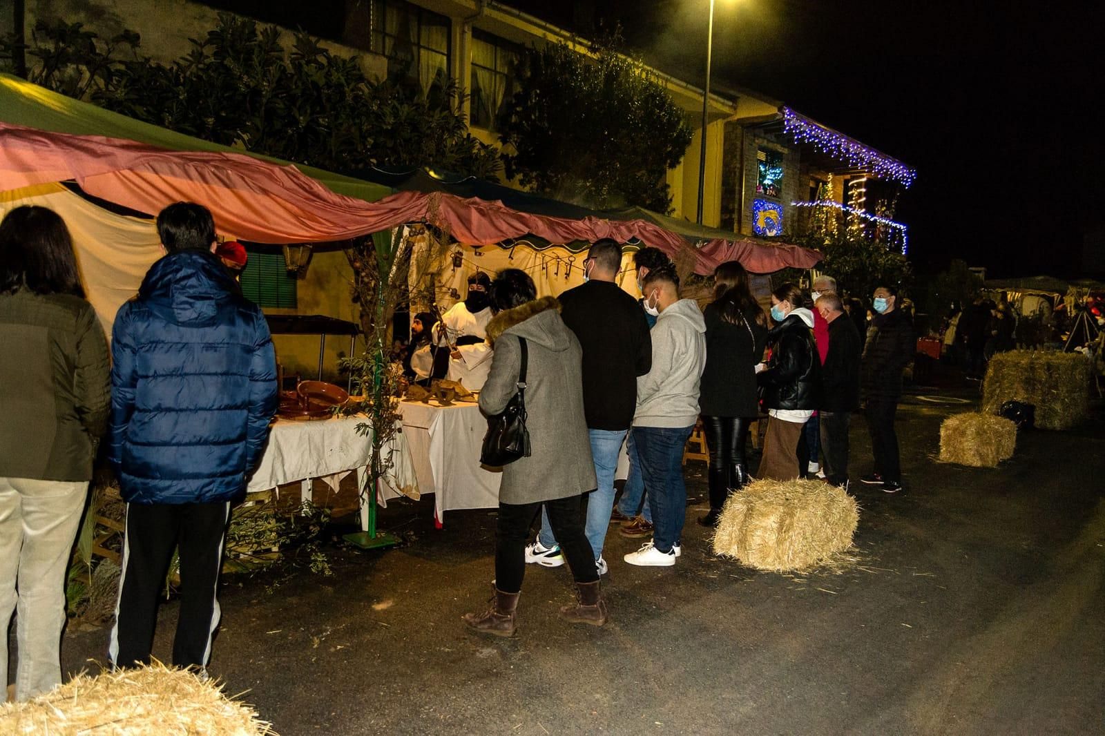 Tábara cierra la Navidad entre luces y colores