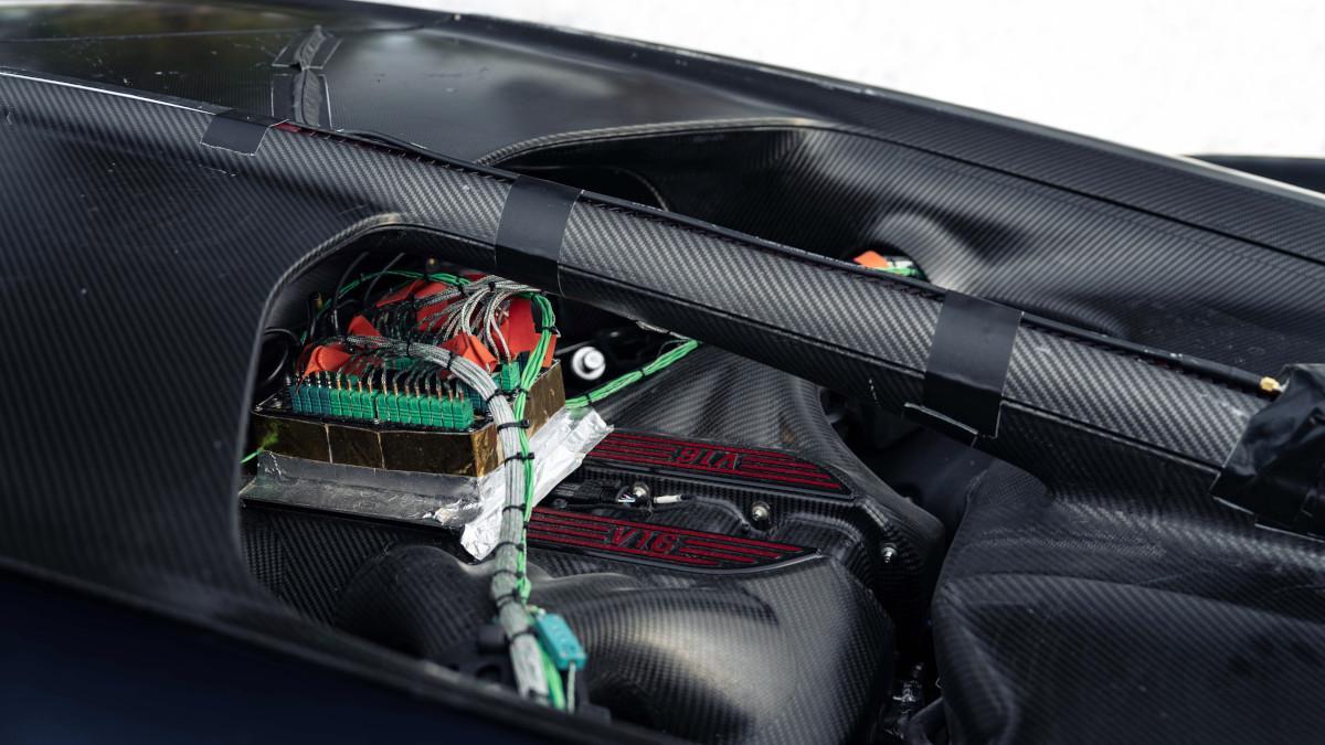 El nuevo motor V16 atmosférico forma parte del complejo sistema híbrido de 1.800 CV desarrollado para el Tourbillon.
