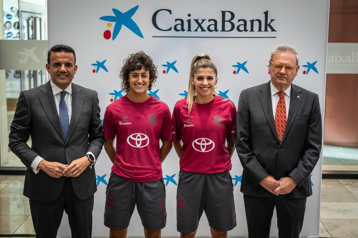 El CD Tenerife Femenino presenta el encuentro de Liga F Moeve entre el Costa Adeje Tenerife y el FC Barcelona El CD Tenerife Femenino presenta el encuentro de Liga F Moeve entre el Costa Adeje Tenerife y el FC Barcelona