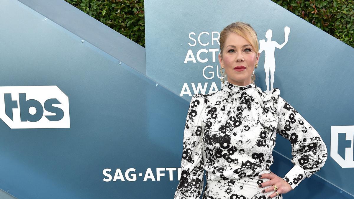 Christina Applegate esclerosis múltiple