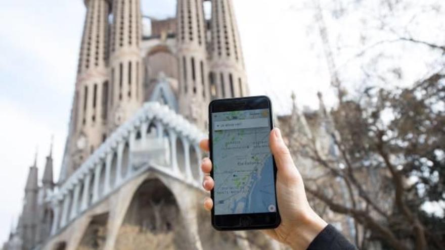 L&#039;aplicació d&#039;UberX, davant la Sagrada Família