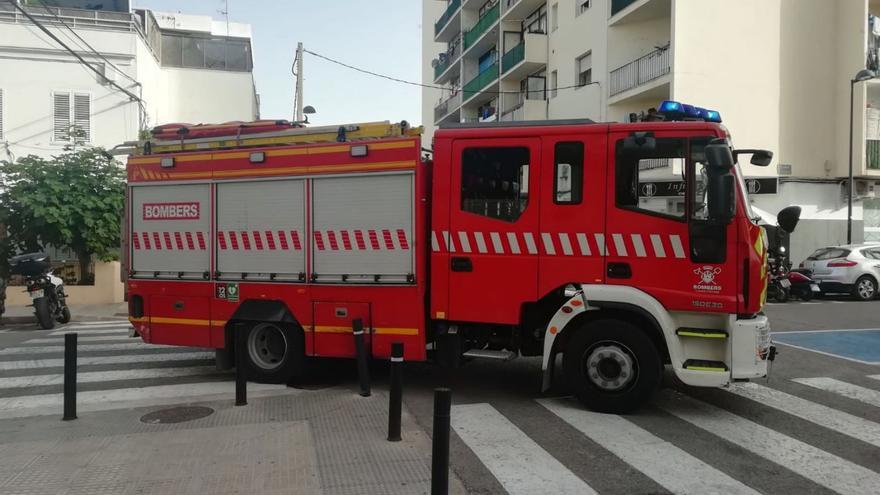 Susto por un aviso de escape de gas en un local de la ciudad de Ibiza