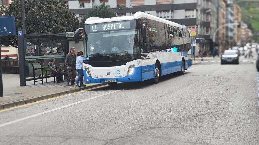 Los autobuses urbanos de Mieres incrementan un 10% su cifra de viajeros y rebasan los 638.000 al año