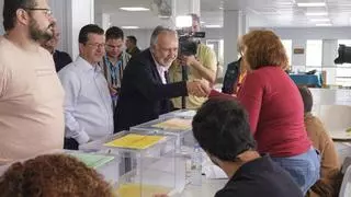 Ángel Víctor Torres pide votar para "disfrutar de la libertad" que supone y para decidir el "futuro de Canarias"