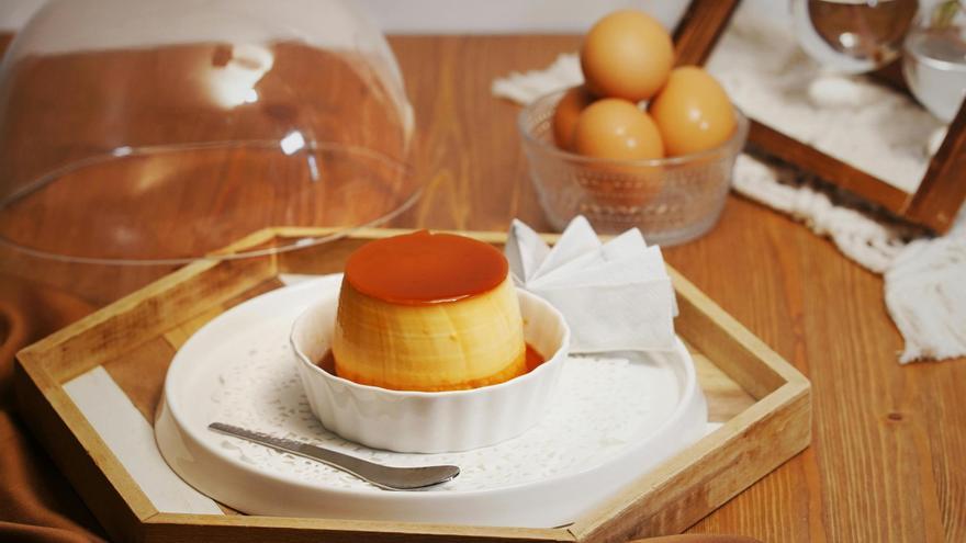 No hay nada más fácil, aprende a realizar un delicioso flan de dulce de leche