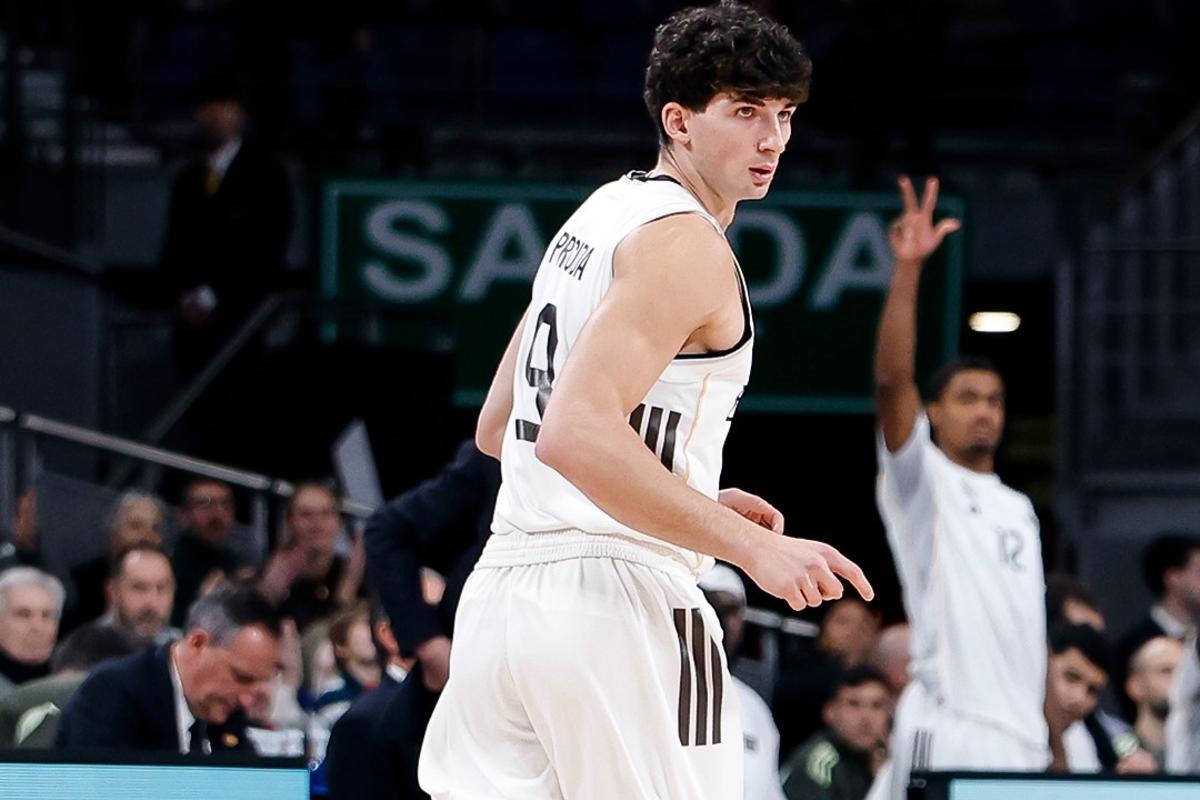 Procida tuvo unos buenos minutos en el duelo ante el Madrid