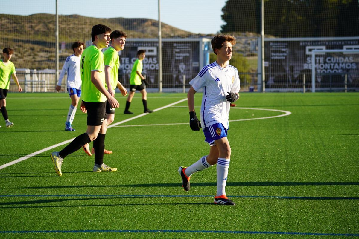 Samu Borniquel, en un partido con el Zaragoza Cadete B