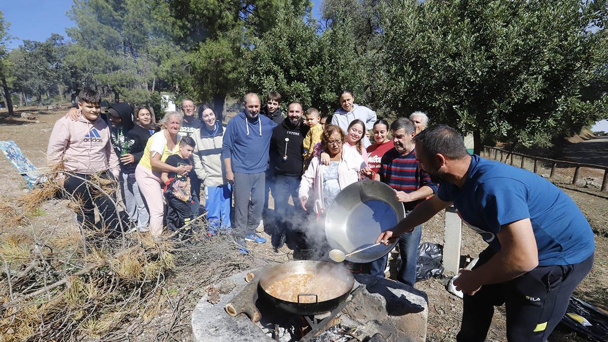 Celebración de peroles en San Rafael.