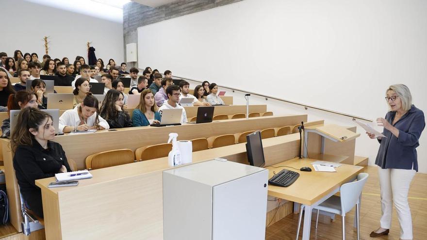 Hasta 240 euros de diferencia por curso entre Jurídicas o Ingenierías en la UVigo