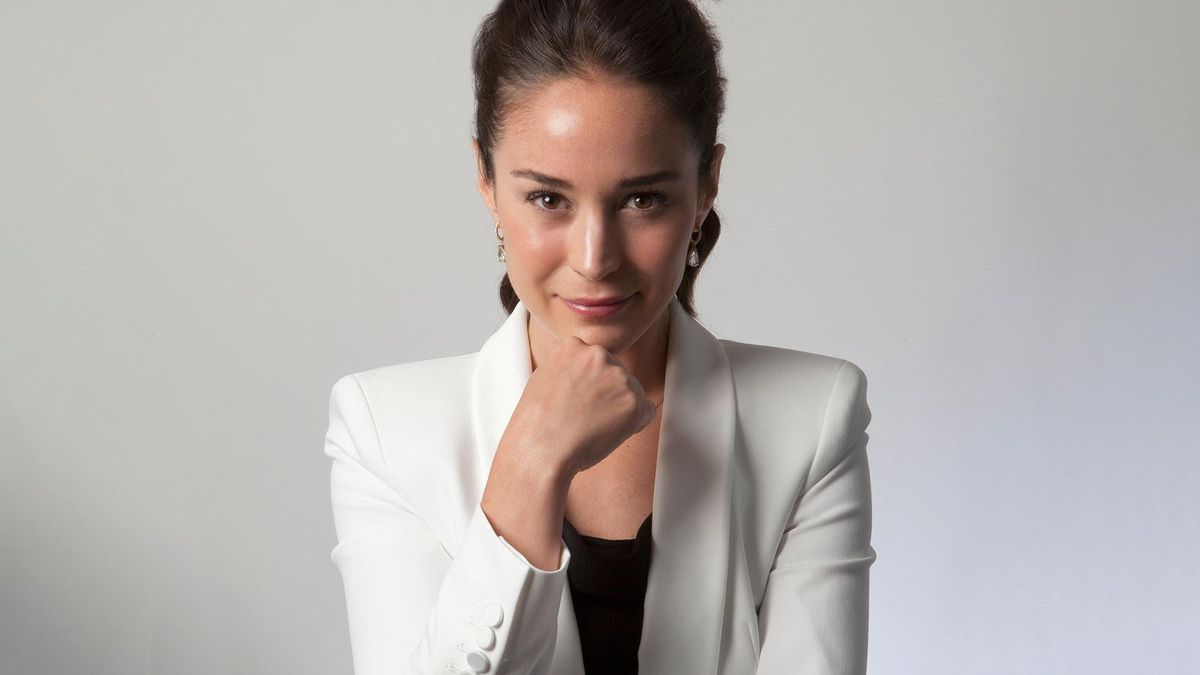 Marta de Basilio: «Mente aumentada: cuando tu diálogo interno se fusiona con la IA»