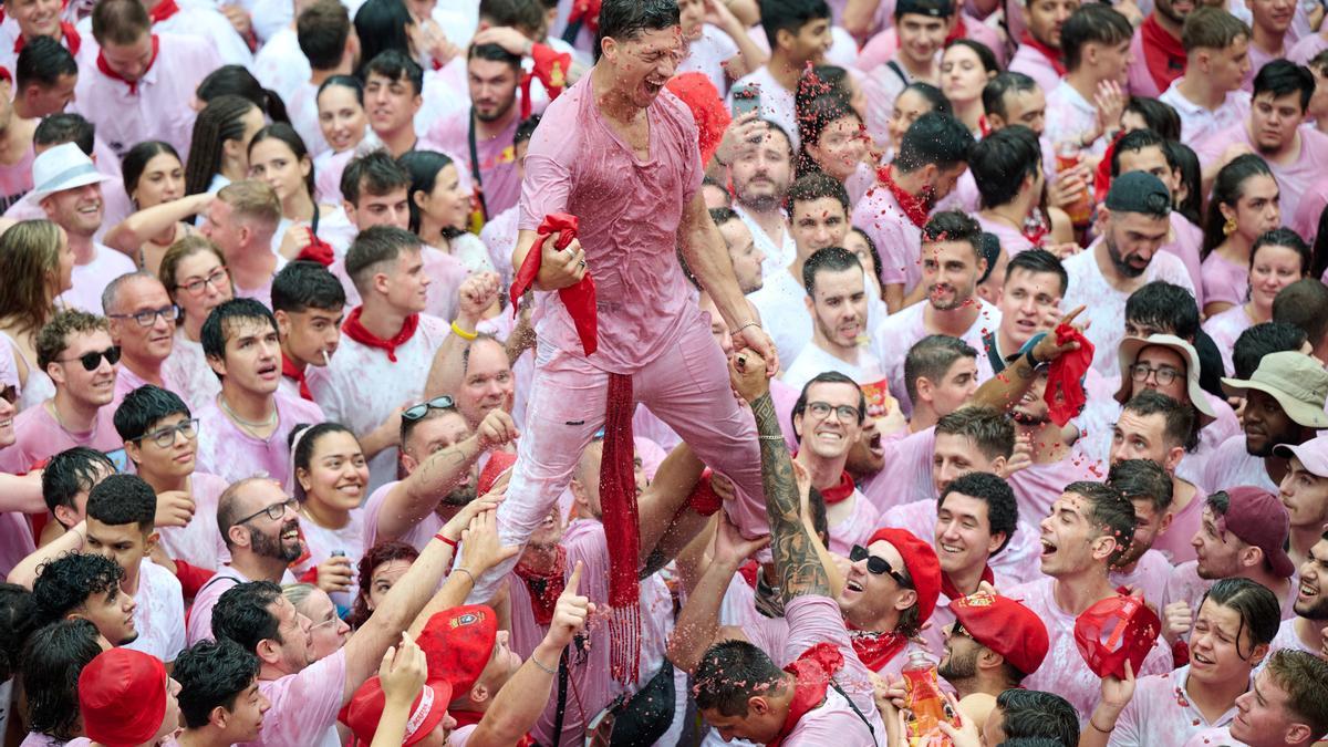 Chupinazo de los Sanfermines en Pamplona