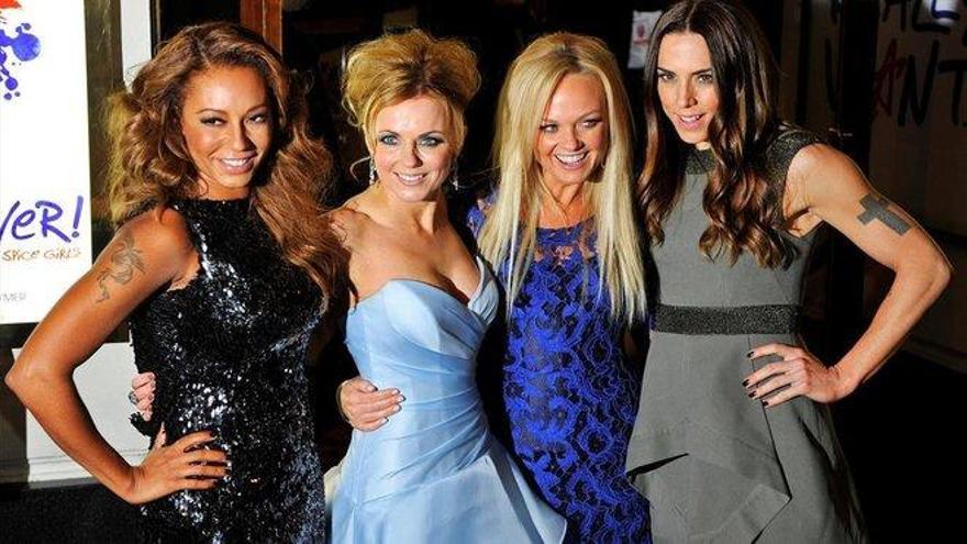 Victoria Beckham, a las Spice Girls: &quot;Buena suerte, chicas&quot;