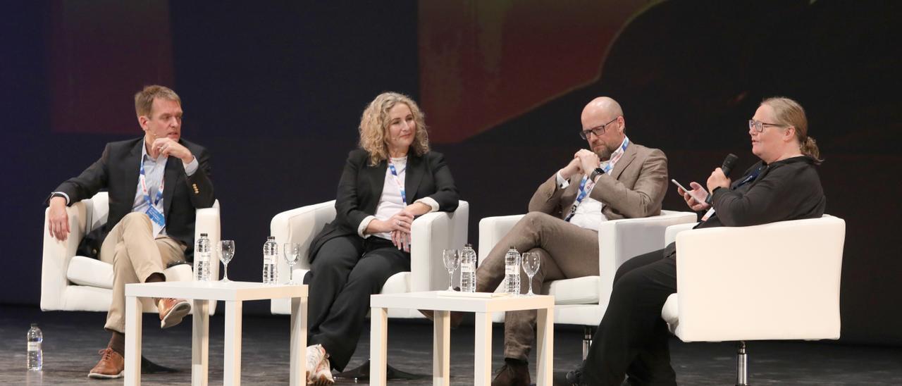 Segunda jornada en el Congreso Mundial de Medios en Zaragoza.