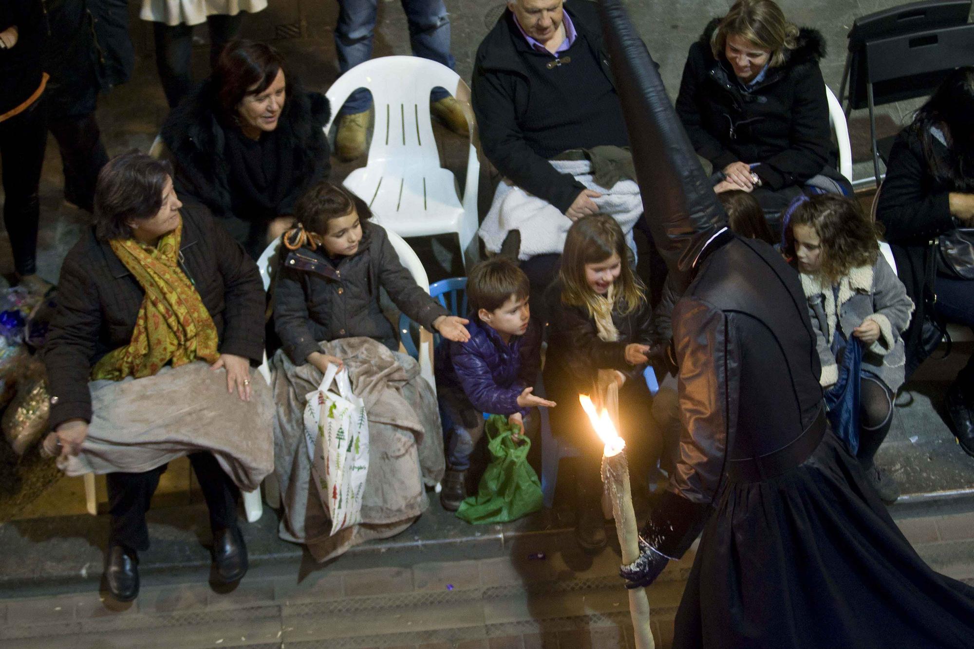 Rememora las últimas procesiones de Viernes Santo en Sagunt.