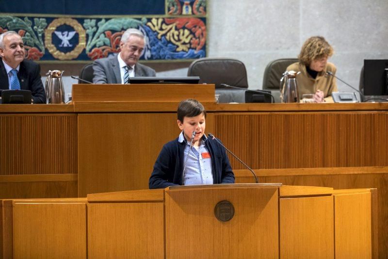 Pleno infantil en las Cortes