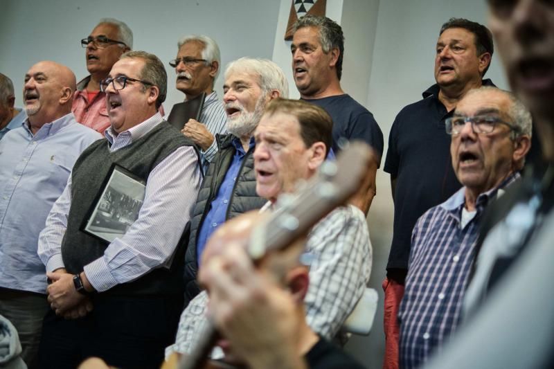 Ensayo de la rondalla Unión Artística El Cabo