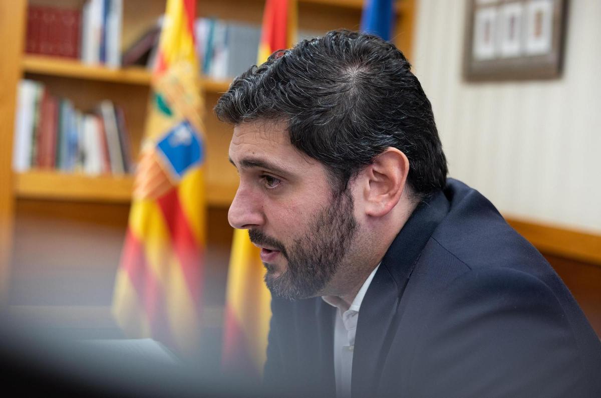El exvicepresidente Alejandro Nolasco, durante la entrevista de este viernes en su despacho.