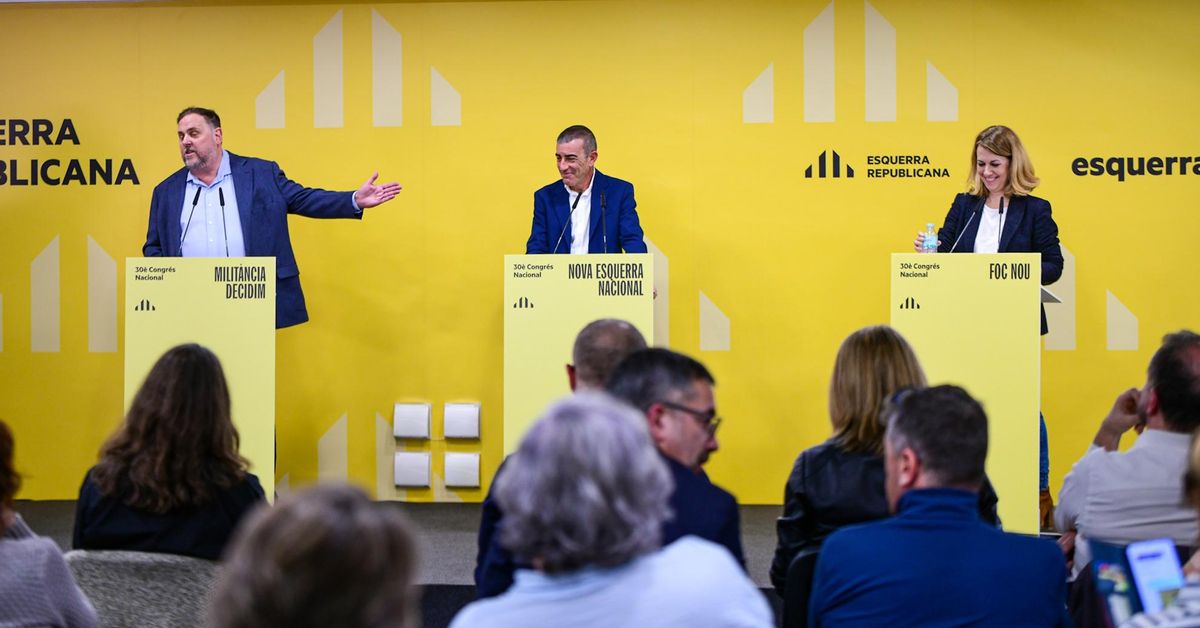 Oriol Junqueras, Xavier Godàs y Helena Solà, durante el debate en la sede de ERC de la semana pasada Oriol Junqueras, Xavier Godàs y Helena Solà, durante el debate en la sede de ERC de la semana pasada