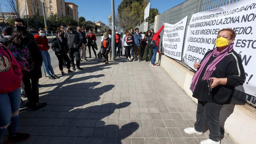 El PSOE alerta que el retraso en las obras del IES Virgen del Remedio pone en peligro el nuevo curso