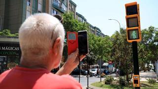 ¡Quietor!: Chiquito de la Calzada ya tiene su propio semáforo en Málaga