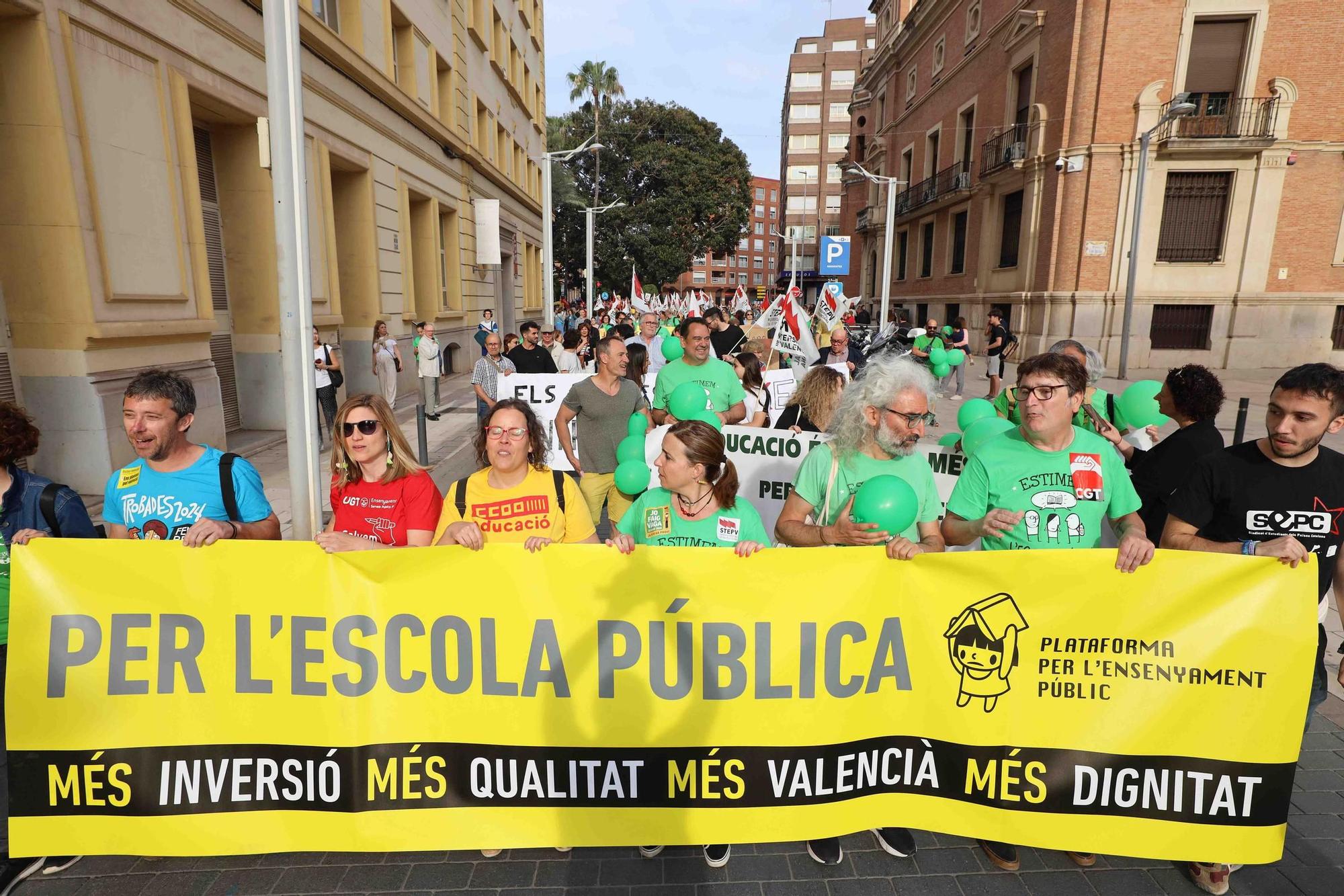 Galería de imágenes: La huelga general educativa concluye con una gran manifestación en Castellón