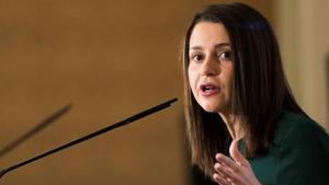 la-lder-de-cs-a-catalunya-ins-arrimadas-nega-que-lestat-espanyol-afusells-el-1940-a-llus-companys