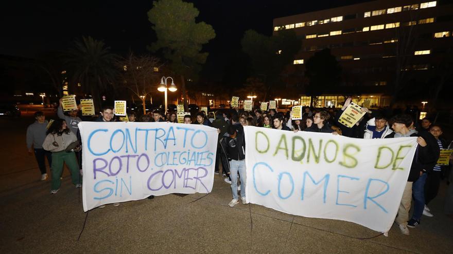 Los alumnos del colegio mayor Pedro Cerbuna se quedan sin comedor en febrero