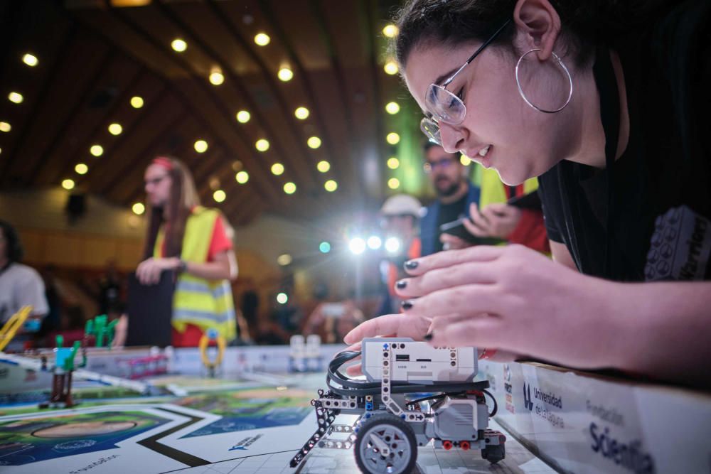 Octava edición de la First Lego League Canarias Aulario del Campus de Guajara de la Universidad de La Laguna  | 15/02/2020 | Fotógrafo: Andrés Gutiérrez Taberne