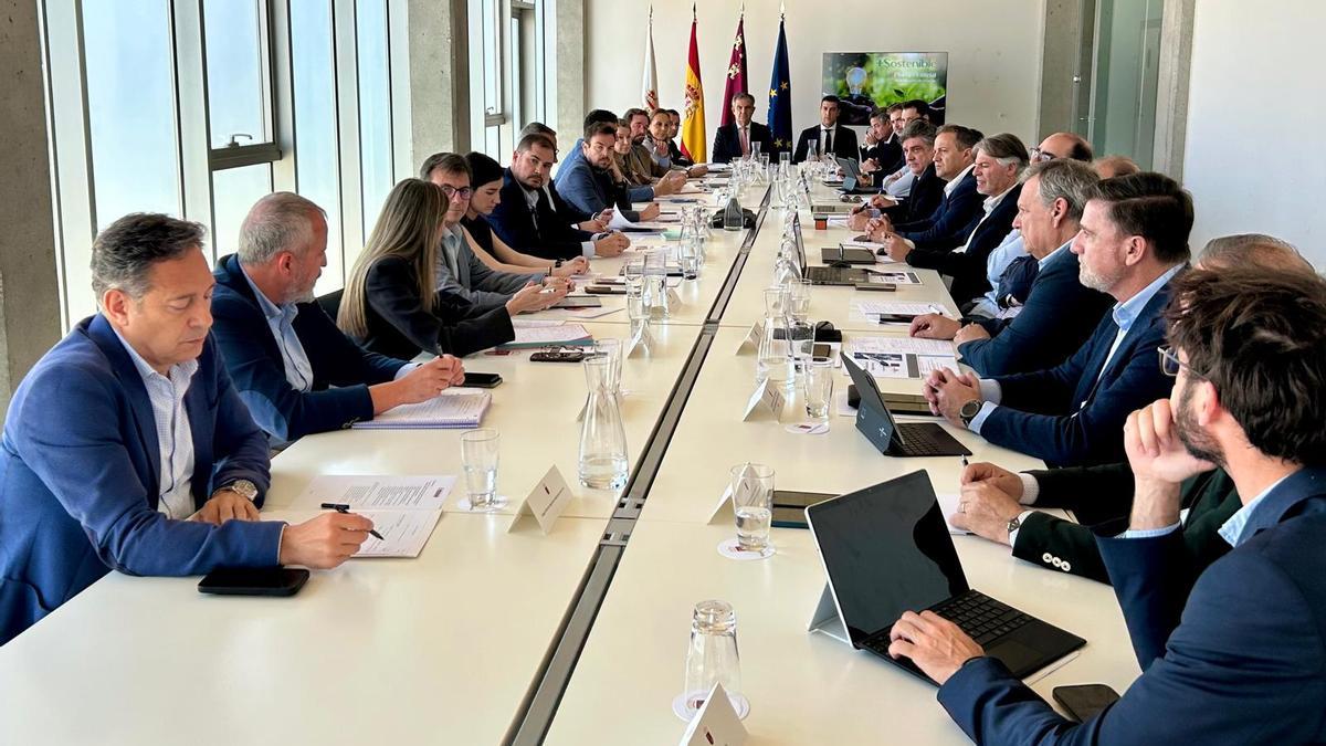 Cuarta mesa de trabajo del Plan Industrial de la Consejería de Medio Ambiente, Universidades, Investigación y Mar Menor