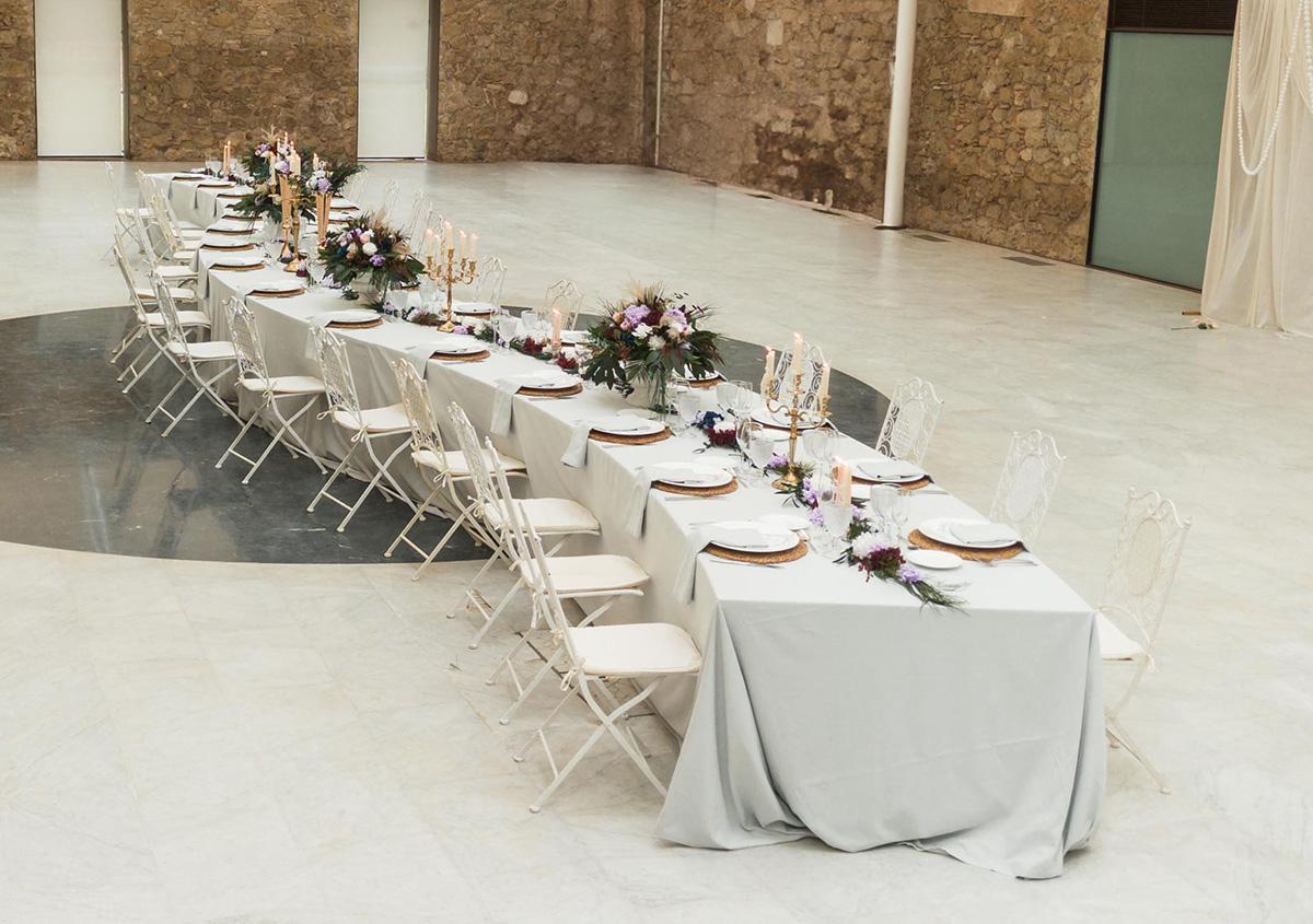 Las mesas serpenteantes. último grito en bodas.