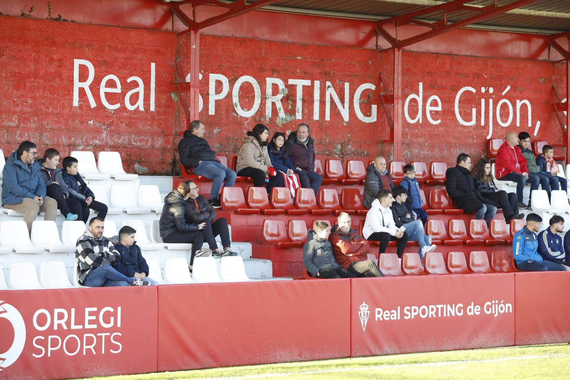 El Sporting cierra el año en medio de un gran ambiente en Mareo