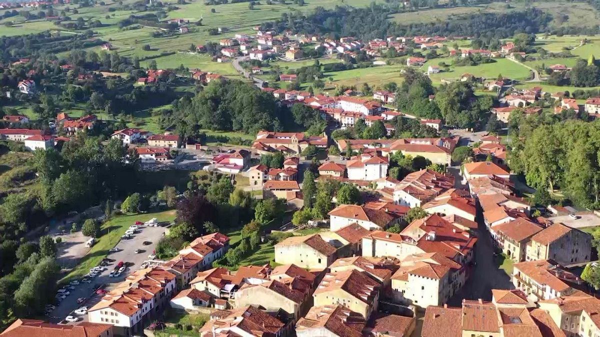 Ni Comillas ni Potes, este es el pueblo más bonito de Cantabria