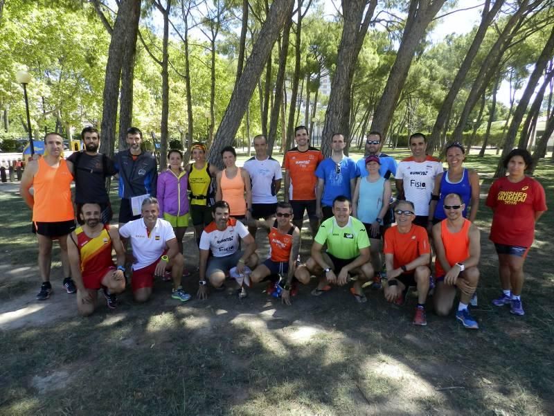 Una treintena de atletas de la escuela del Running Zaragoza realizaron el domingo una prueba de 21 kilómetros de cara al Maratón de Zaragoza