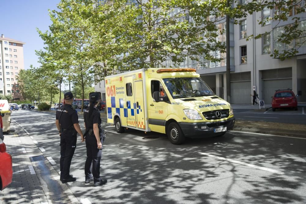 Todos los bomberos y la Policía Local han acudido al lugar de los hechos.