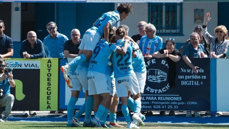 Extremadura y Coria toman caminos distintos y no habrá derbi