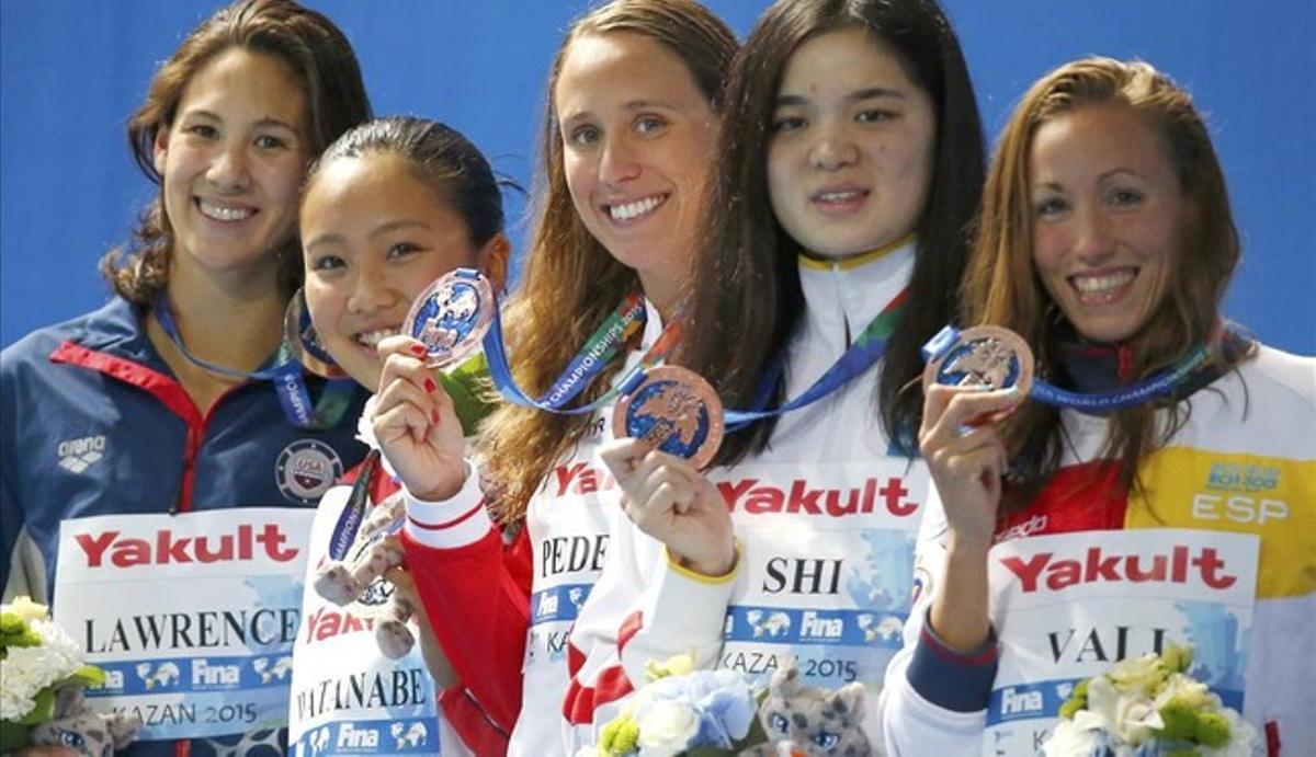 Jessica Vall, en primer terme, comparteix un poblat podi de 200 braça, amb tres medallistes de bronze.