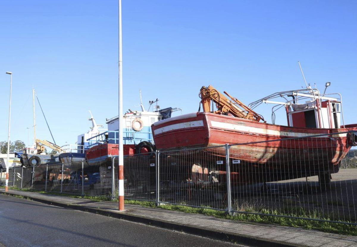La explanada donde están varados los barcos. |  Noé Parga
