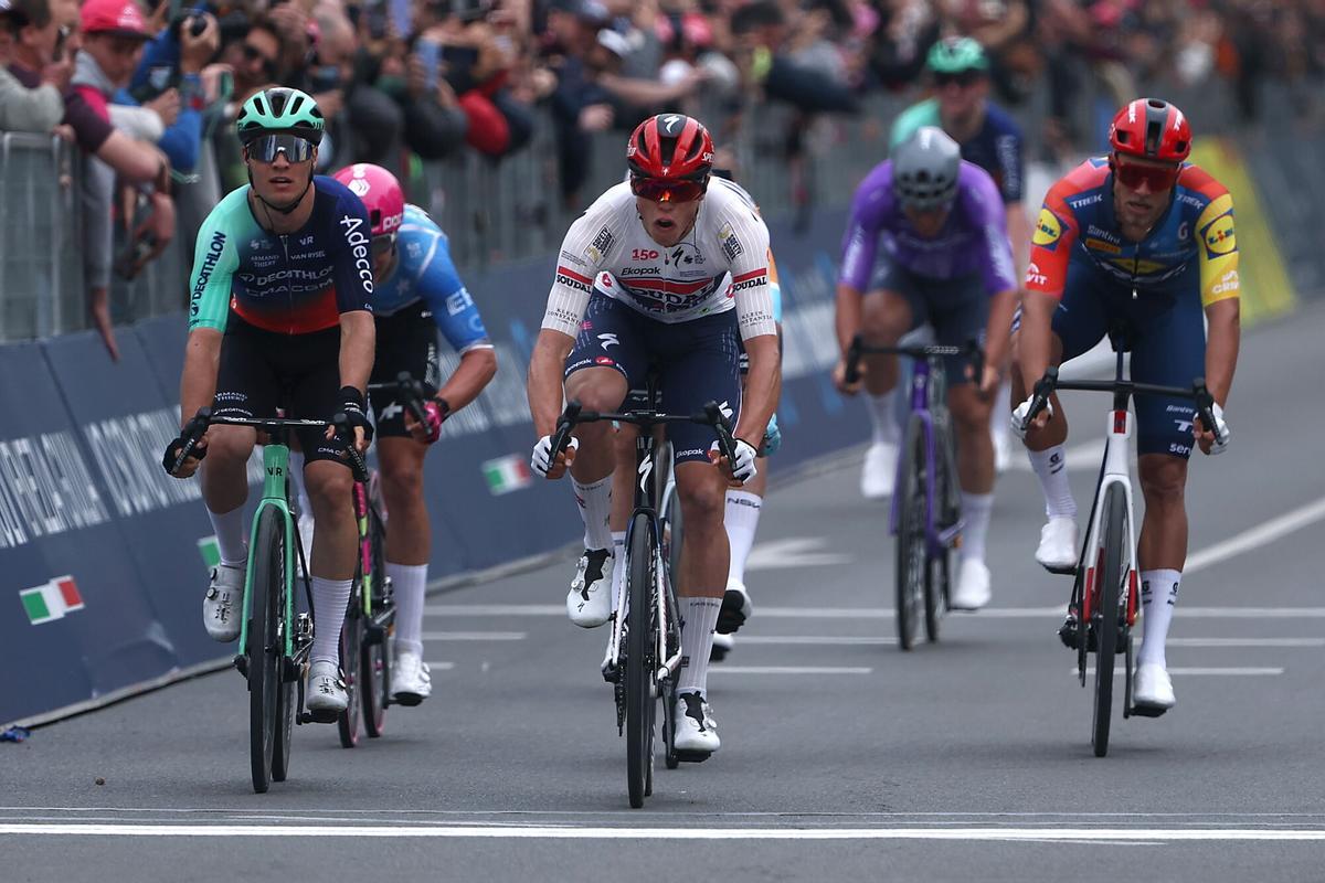 Las imágenes de la etapa 1 del Giro de Italia.