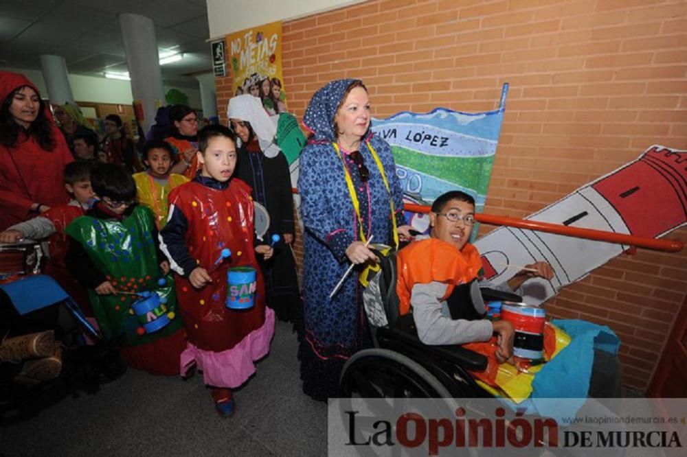 Los tambores de Moratalla llegan al colegio Primitiva López