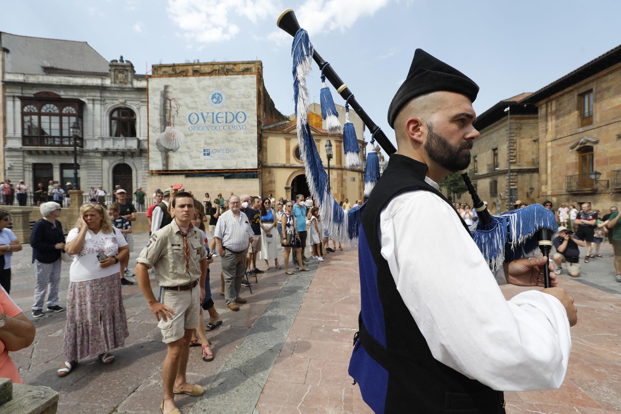 EN IMÁGENES: Broche de oro a la Edad Media ovetense con el pregón de Alfonso II