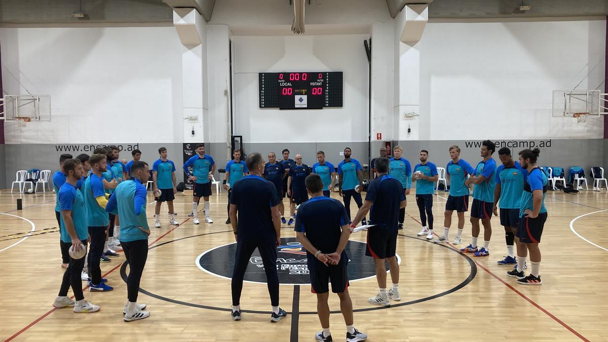 Entrenamiento a Encamp del Barça balonmano