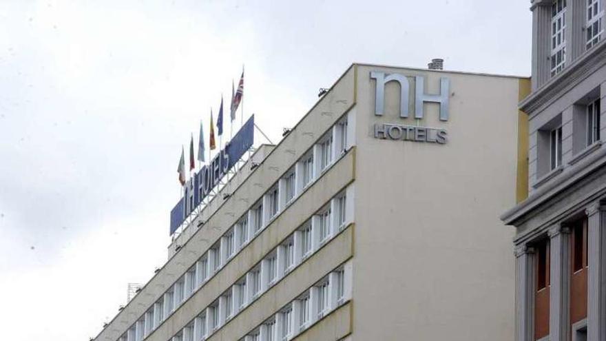 Edificio del hotel NH Atlántico.