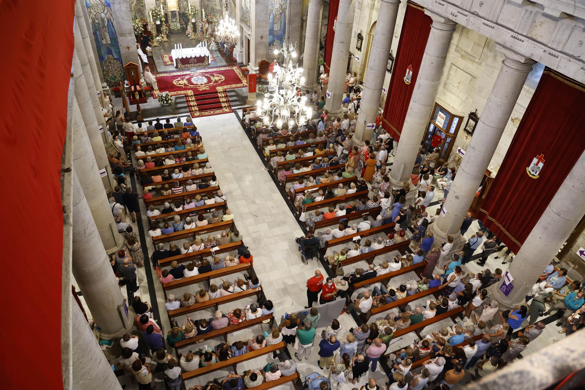 Vigo recupera el descenso del Cristo de la Victoria