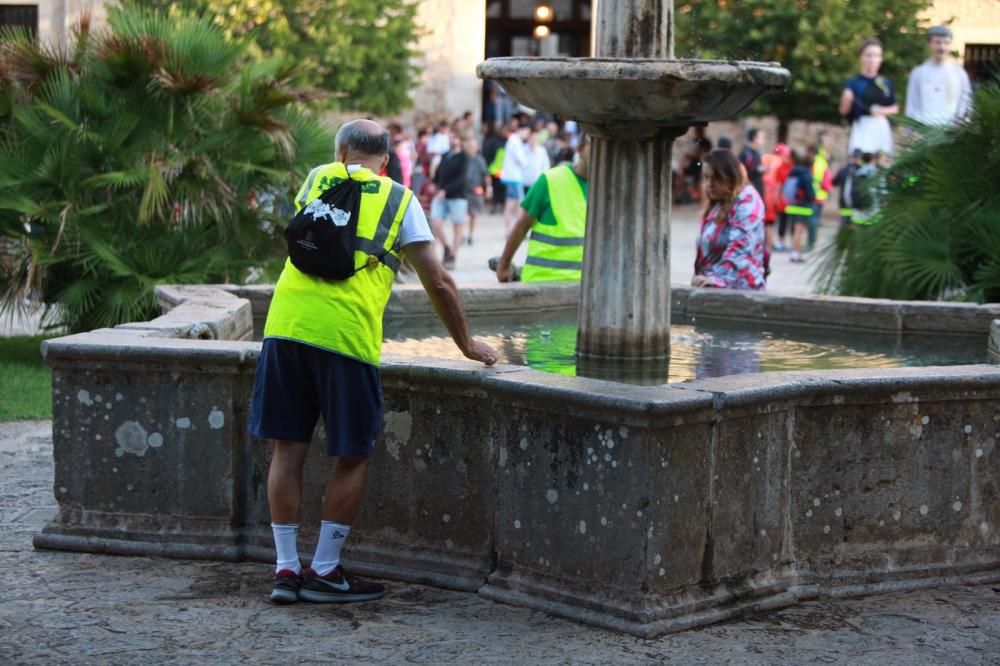 Lluc oficializa la marcha de los 'coritos' en una misa presidida por el obispo