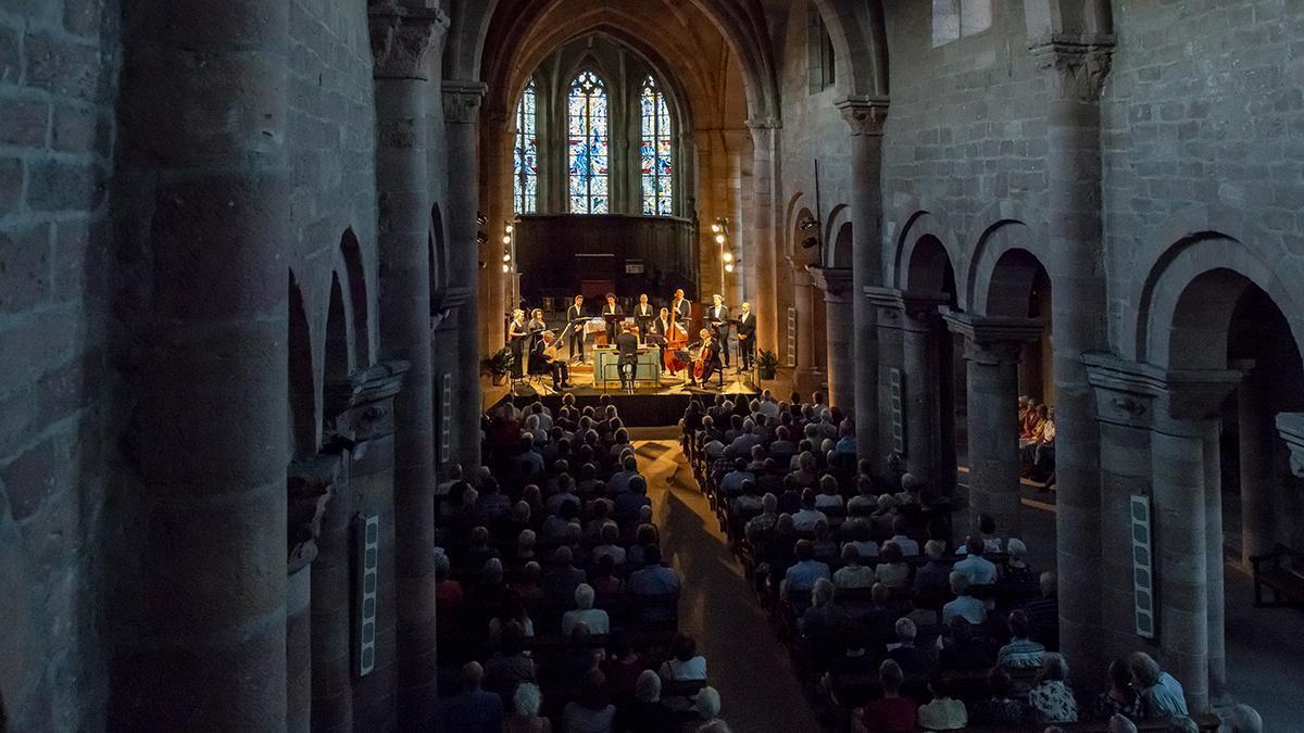 Los conciertos se celebran en antiguas abadías y templos de Lorena, donde patrimonio y música comparten protagonismo.